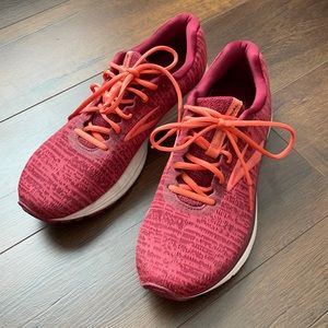 Brooks Signal Cushion Neutral Running Shoes